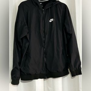Nike windbreaker sz L